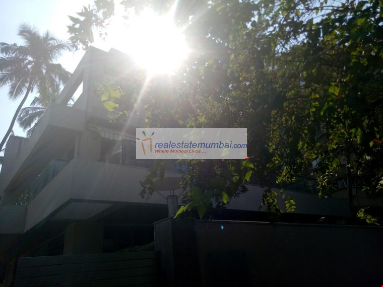 4 BHK Flat on Rent in Juhu - Private Bungalow